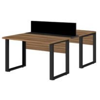 Mesa Estação de Trabalho Dupla 1,50×1,35m 02 Lugares s/ Gavetas c/ ponto de tomada PÉ QUADRO – Cor Nogal Sevilha – 63098 CT Móveis para Escritório